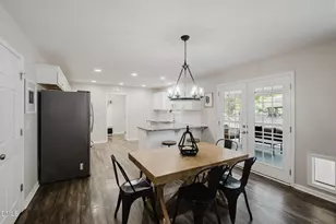 455 Damascus Church Rd, Chapel Hill, NC 27516 - Photo 10