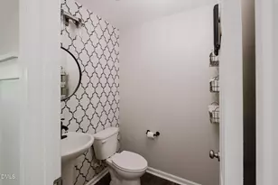 455 Damascus Church Rd, Chapel Hill, NC 27516 - Photo 16