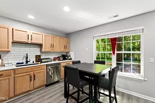 37 Red Ln, Raleigh, NC 27606 - Photo 10