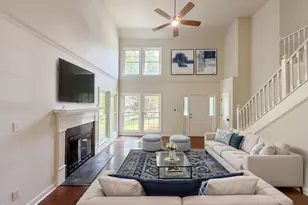 515 Gablefield Ln, Apex, NC 27502 - Photo 2