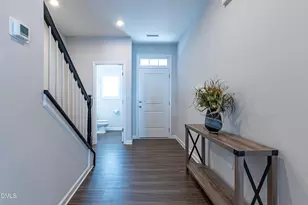 804 Oak Center Dr, Raleigh, NC 27610 - Photo 8