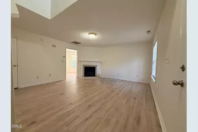 1529 Crag Burn Lane, Raleigh, NC 27604 - Photo 2