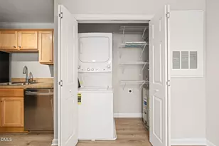 2304 Myron Dr, Raleigh, NC 27607 - Photo 14