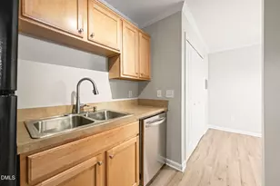 2304 Myron Dr, Raleigh, NC 27607 - Photo 14