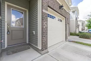 1021 Contessa Dr, Cary, NC 27513 - Photo 2