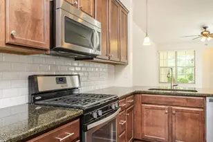 1021 Contessa Dr, Cary, NC 27513 - Photo 10