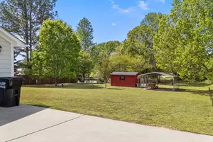 709 Slippery Bank Ct, Benson, NC 27504 - Photo 18