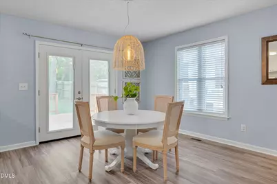 110 E Edgewood Drive, Durham, NC 27704 - Photo 8