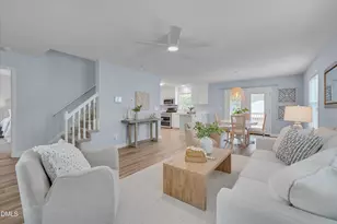 110 E Edgewood Dr, Durham, NC 27704 - Photo 2