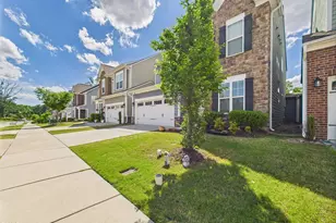 524 Rowanwood Wy, Apex, NC 27523 - Photo 6