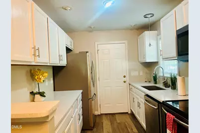 702 E Jones Street, Raleigh, NC 27601 - Photo 10