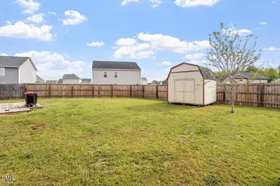 205 Battery Way, Bunnlevel, NC 28323 - Photo 6