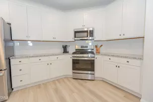 1048 Arbor Edge Ln, Durham, NC 27703 - Photo 18