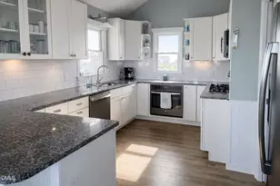 58203 Sea View Dr, Hatteras, NC 27943 - Photo 4