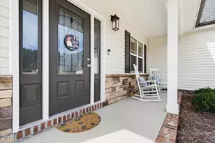 111 Valleydale Dr, Benson, NC 27504 - Photo 6