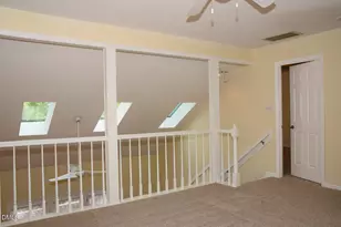 1015 Oak Lake Ct, Raleigh, NC 27606 - Photo 14