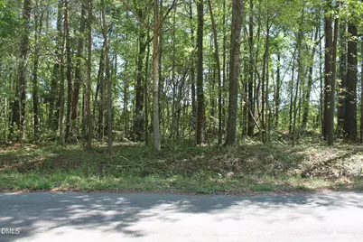 425 Quail Road, Smithfield, NC 27577 - Photo 2