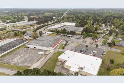 1143 E Andrews Avenue, Henderson, NC 27536 - Photo 8