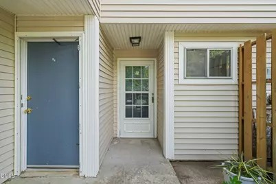 220 Elizabeth Street #Apt E7, Chapel Hill, NC 27514 - Photo 6