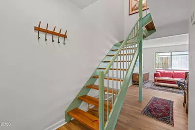 220 Elizabeth Street #Apt E7, Chapel Hill, NC 27514 - Photo 4