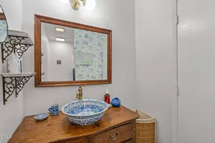 220 Elizabeth St, Chapel Hill, NC 27514 - Photo 26