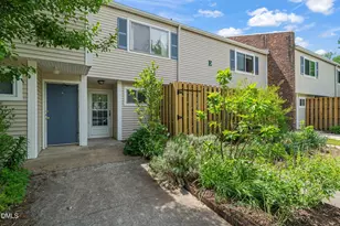 220 Elizabeth St, Chapel Hill, NC 27514 - Photo 1