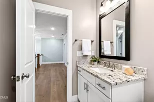 23 Bonterra Wy, Chapel Hill, NC 27516 - Photo 58