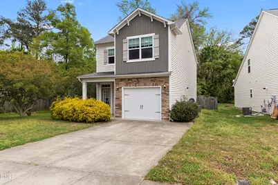 505 Hunters Ridge Drive, Fuquay-Varina, NC 27526 - Photo 4