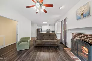 308 New Rail Dr, Cary, NC 27513 - Photo 4