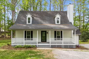 157 Mill Creek Dr, Youngsville, NC 27596 - Photo 2