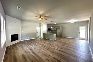 113 Huckleberry Bush Ln, Princeton, NC 27569 - Photo 2