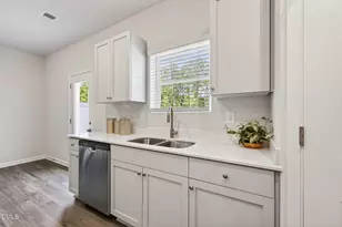 3221 Bailey Lk Dr, Fuquay Varina, NC 27526 - Photo 8
