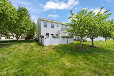 1004 Renewal Place, Raleigh, NC 27603 - Photo 34