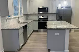 612 Creekway Dr, Fuquay-Varina, NC 27526 - Photo 4