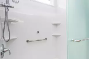 2106 Pear Tree Ln, Durham, NC 27703 - Photo 34