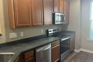 130 Point Comfort Ln, Cary, NC 27519 - Photo 10