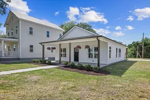 311 N Wilson Ave, Dunn, NC 28334 - Photo 4