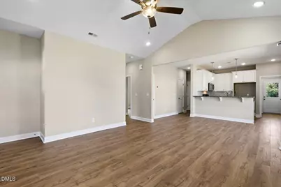 311 N Wilson Avenue, Dunn, NC 28334 - Photo 12