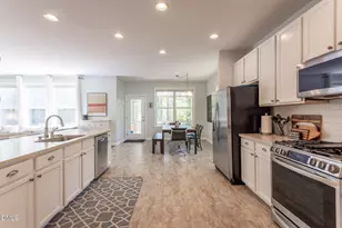 420 Coach House Ln, Hillsborough, NC 27278 - Photo 10