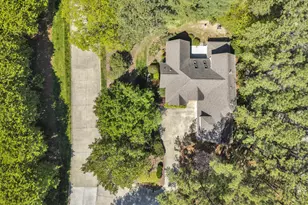 82101 Ehringhaus, Chapel Hill, NC 27517 - Photo 44