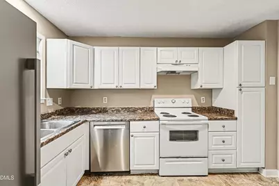 304 Cedarwood Lane, Carrboro, NC 27510 - Photo 8