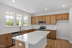 443 White Oak Gdn Wy, Garner, NC 27529 - Photo 4