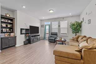 987 Parkstone Towne Blvd, Knightdale, NC 27545 - Photo 2