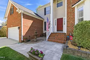 8908 Blakehurst Dr, Raleigh, NC 27617 - Photo 8