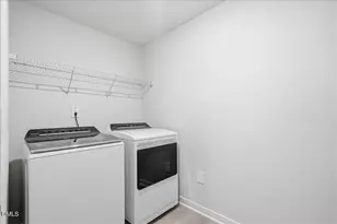 2127 Topsail Rd, Durham, NC 27703 - Photo 36