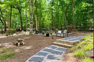 996 Cleland Dr, Chapel Hill, NC 27517 - Photo 38