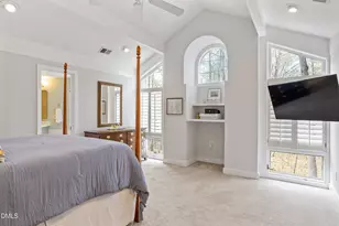 996 Cleland Dr, Chapel Hill, NC 27517 - Photo 20
