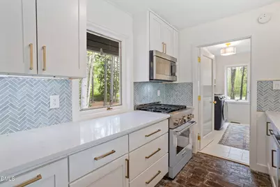 996 Cleland Drive, Chapel Hill, NC 27517 - Photo 14