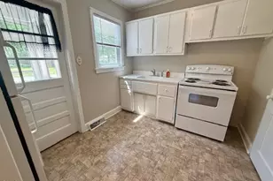204 Forest Rd, Oxford, NC 27565 - Photo 10