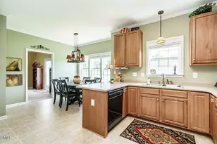 195 Moonlight Dr, Fuquay Varina, NC 27526 - Photo 4